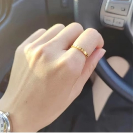 Golden Stainless Steel 2mm Heart Rings Women Size 5/6/7/8/9/10# Thin Finger Ring Wedding Band Engagement Jewelry Girlfriend Gift